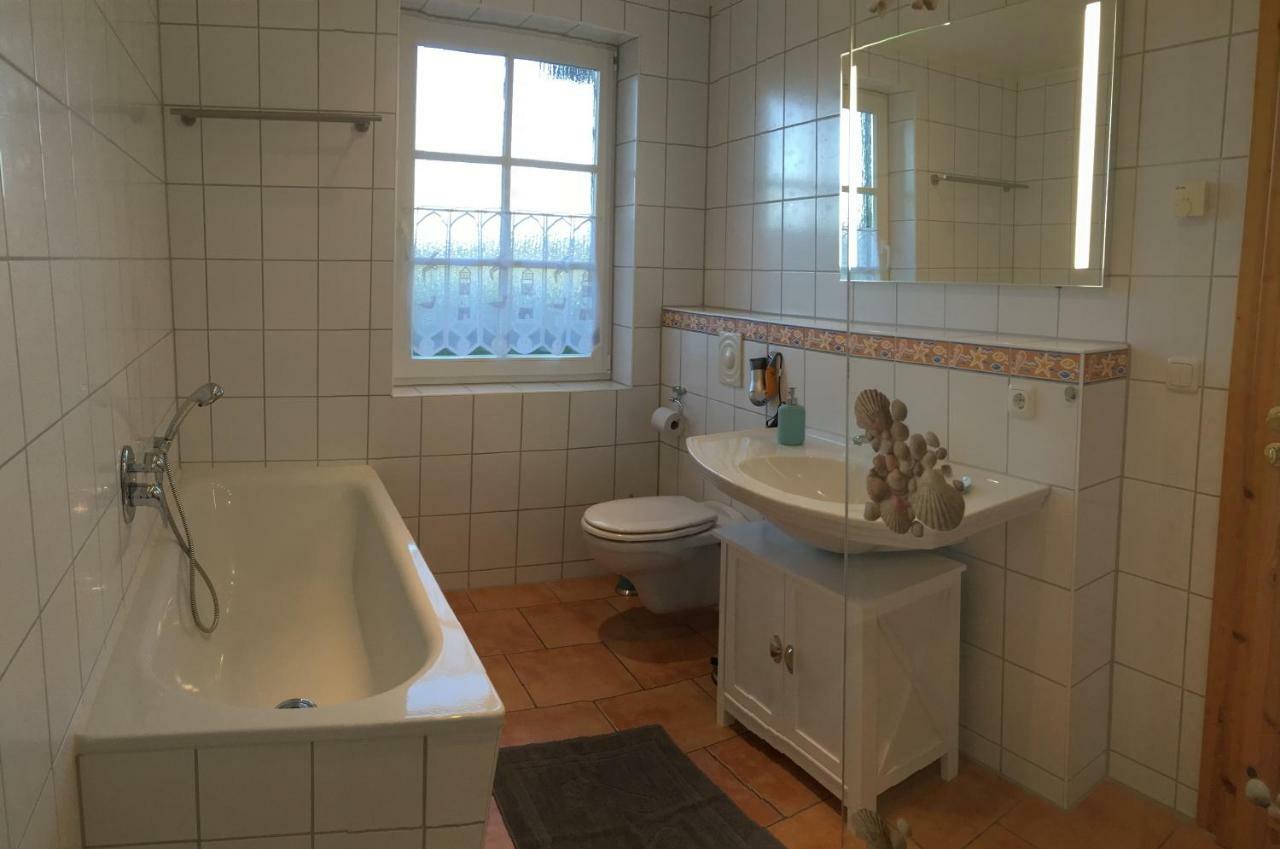Haus Hugo Zingst Exterior foto